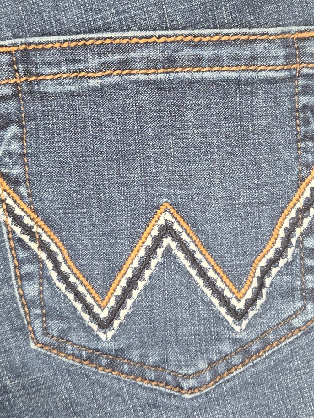 Wrangler Womens Dark Wash No Gap Willow Ultimate Riding Bootcut Jeans Size 7 - Picture 6 of 12